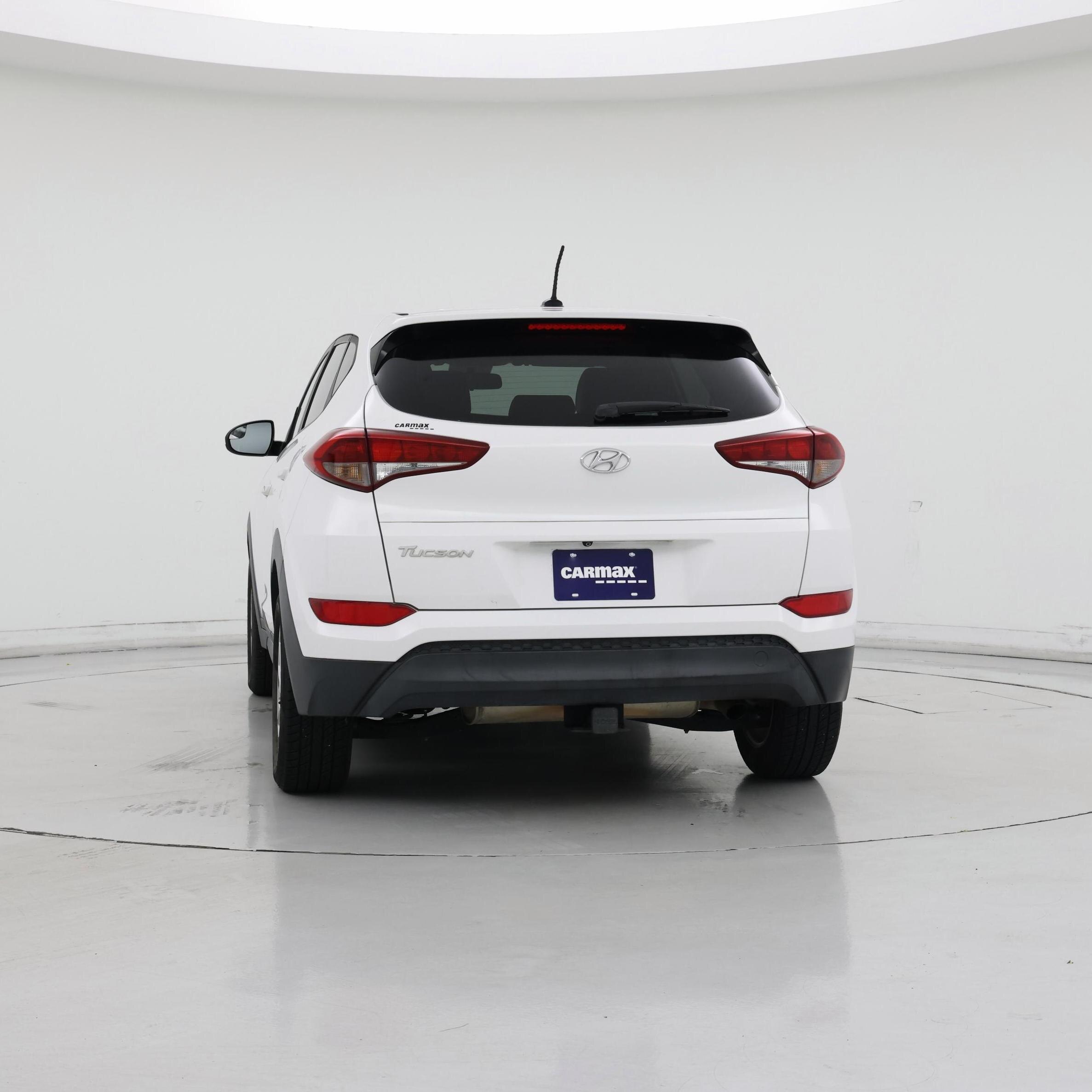 Thumbnail: 2016 Hyundai Tucson - 6