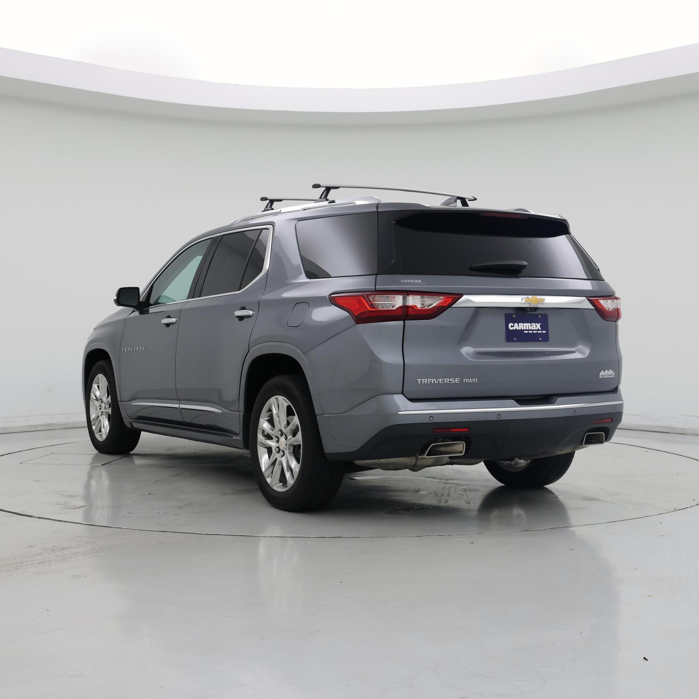 Thumbnail: 2021 Chevrolet Traverse - 2