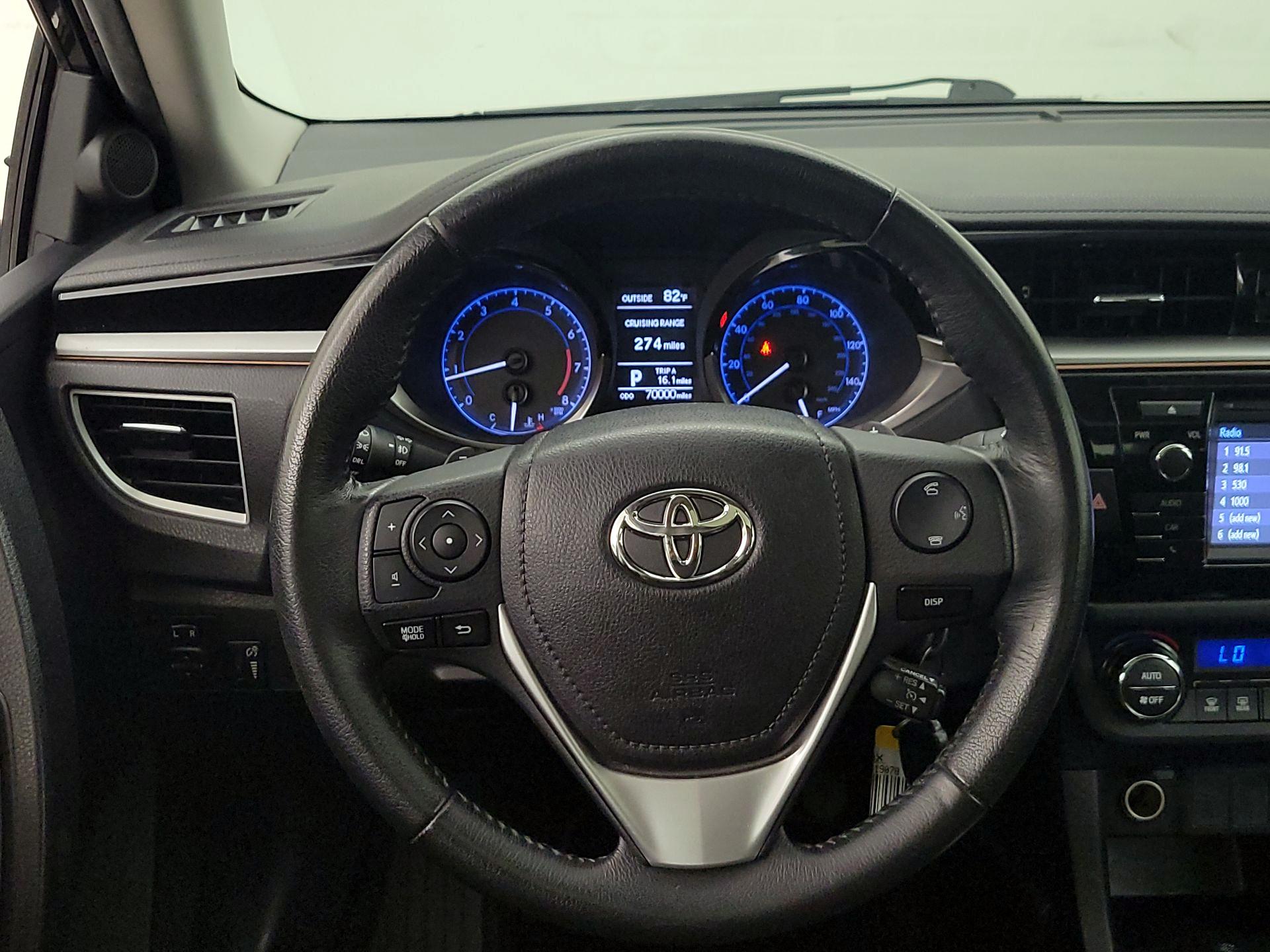 Thumbnail: 2016 Toyota Corolla - 10