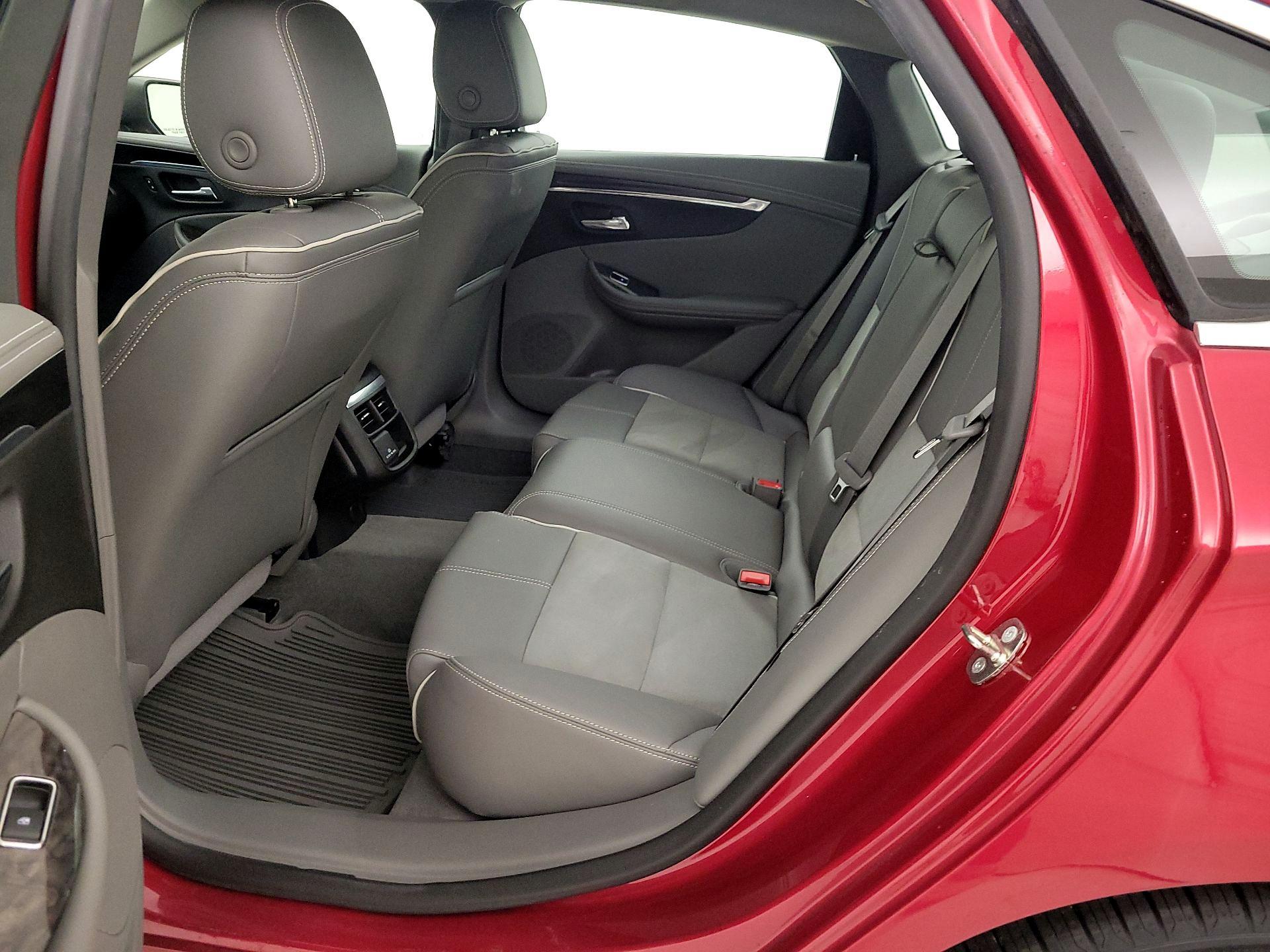 Thumbnail: 2015 Chevrolet Impala - 18