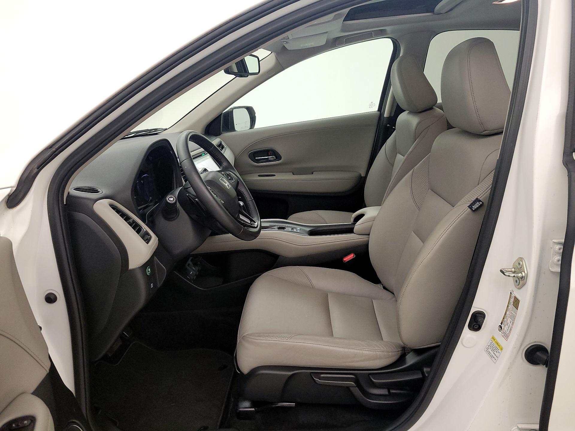Thumbnail: 2016 Honda HR-V - 11