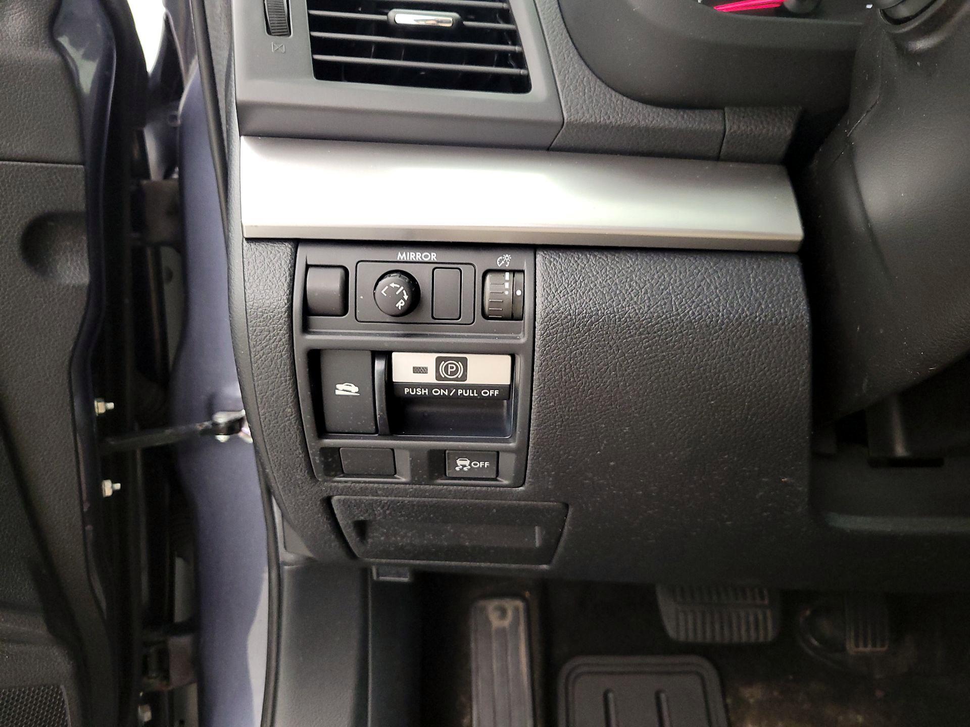 Thumbnail: 2014 Subaru Outback - 13