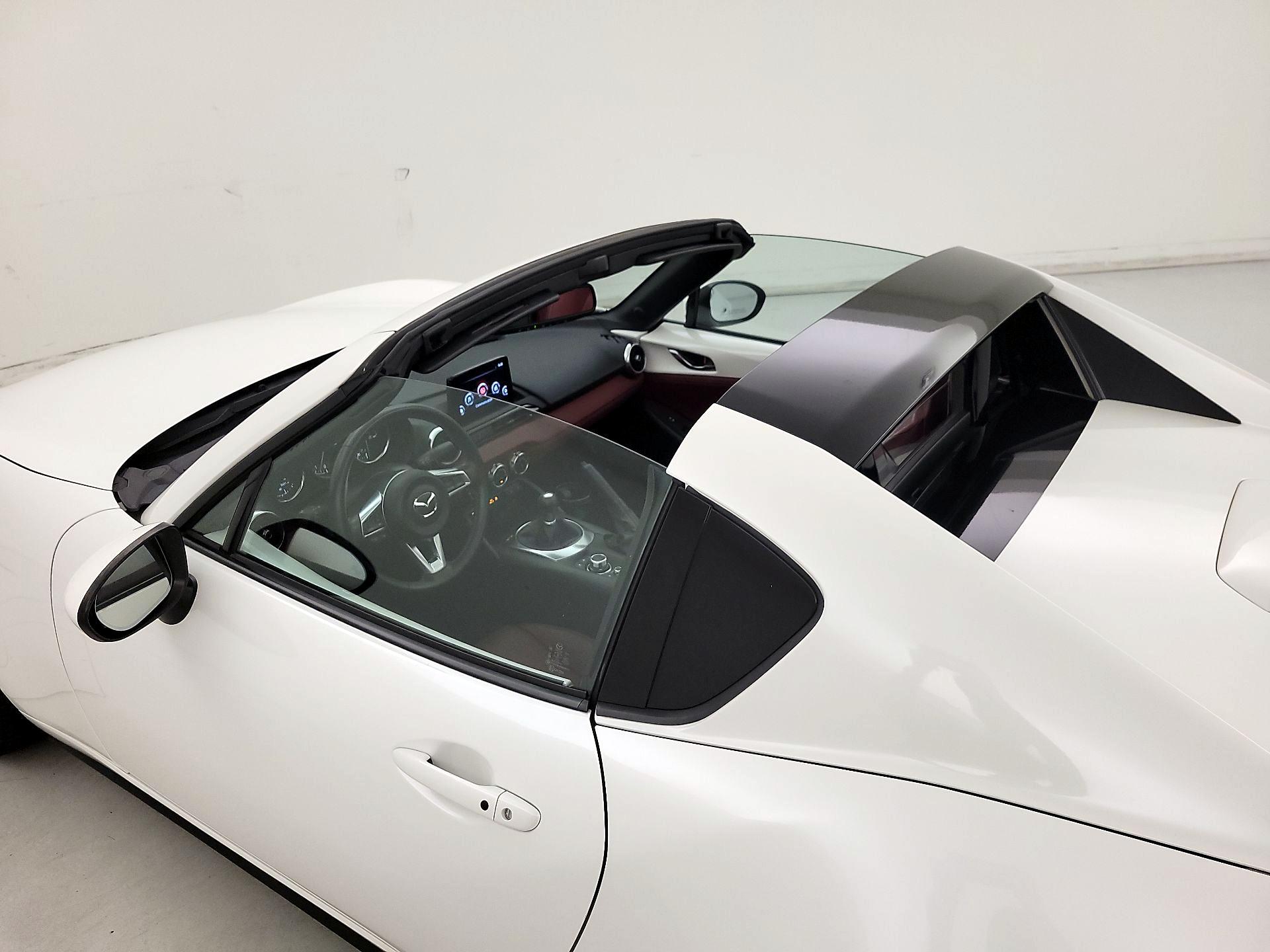 Thumbnail: 2020 Mazda MX-5 Miata - 20