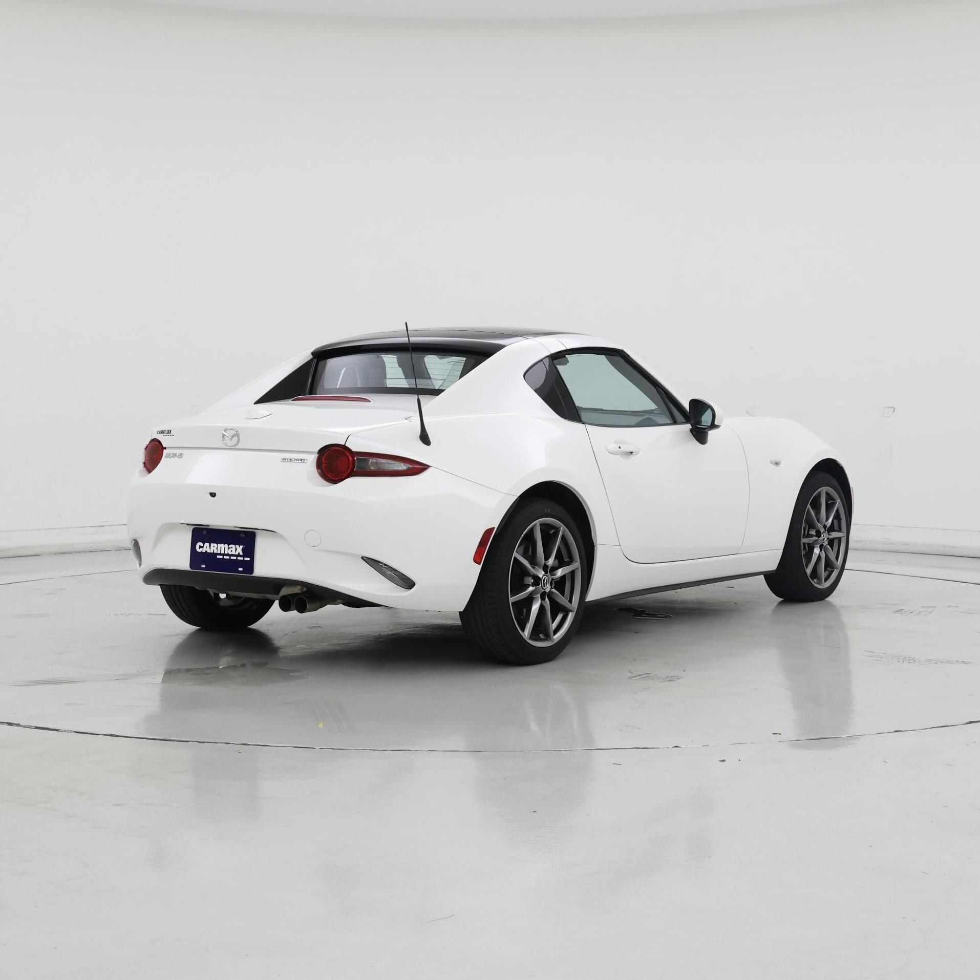 Thumbnail: 2020 Mazda MX-5 Miata - 8