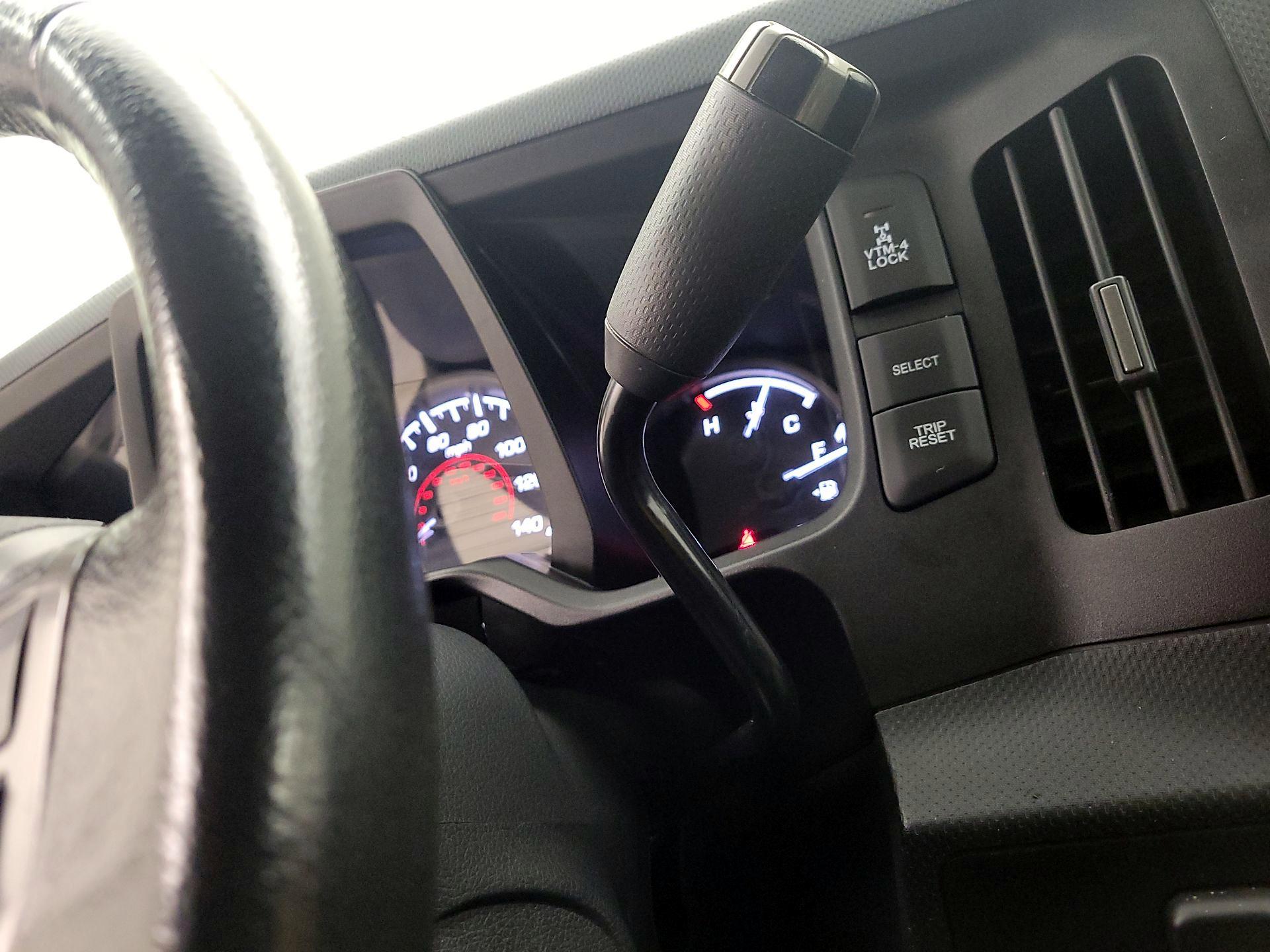 Thumbnail: 2014 Honda Ridgeline - 17