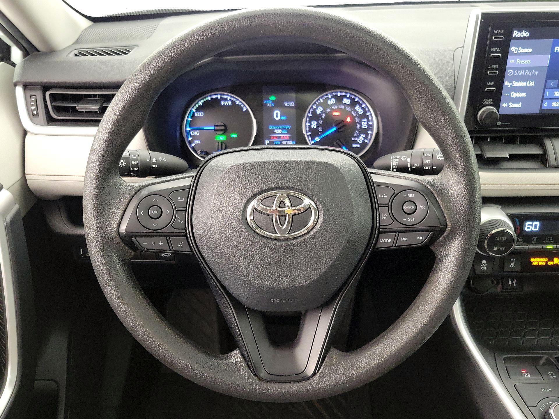 Thumbnail: 2019 Toyota RAV4 - 10