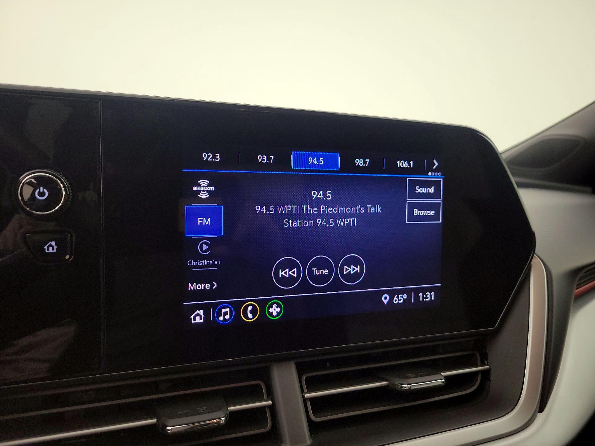 Thumbnail: 2025 Chevrolet Trax - 15