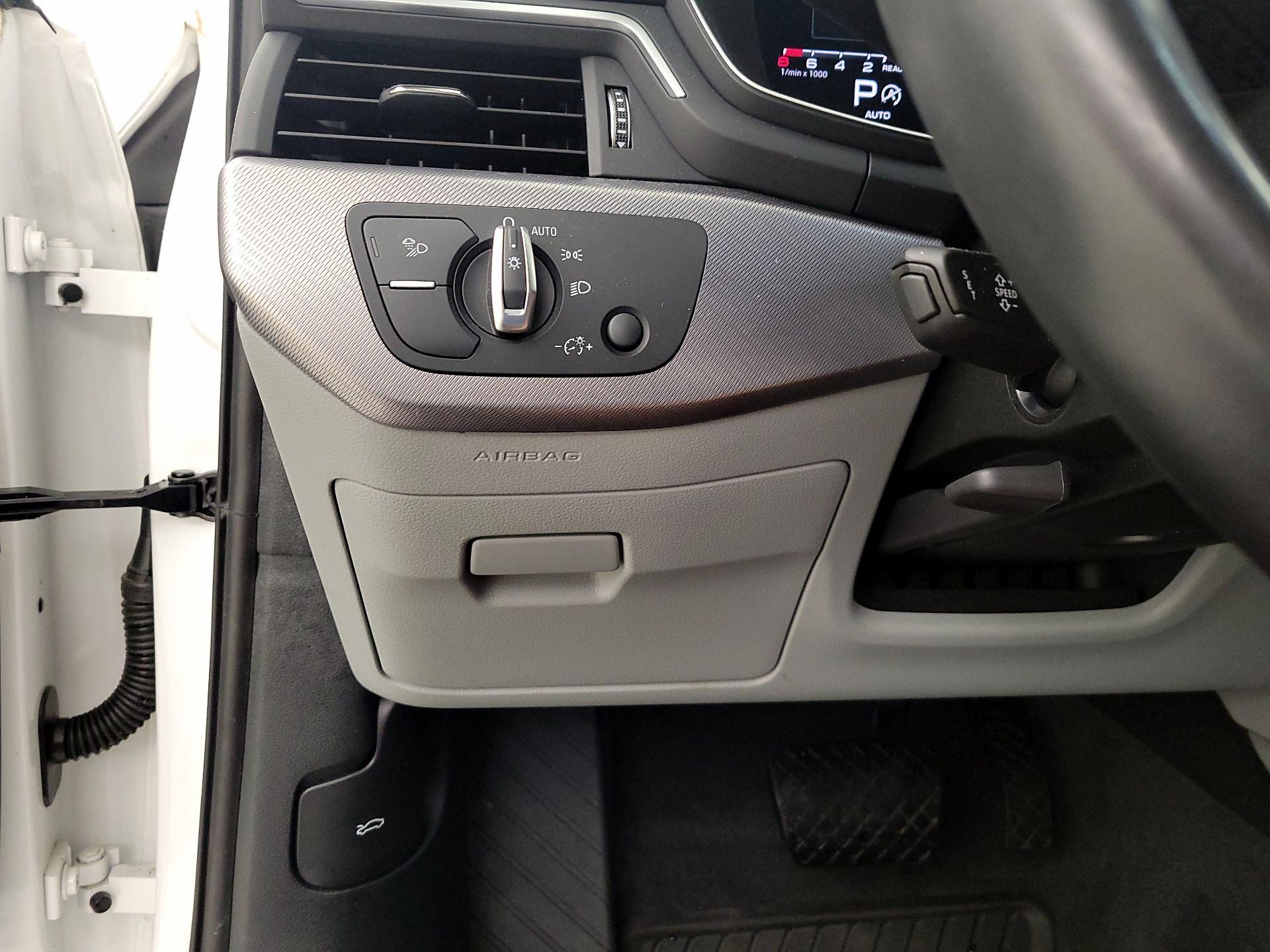 Thumbnail: 2023 Audi A4 - 13