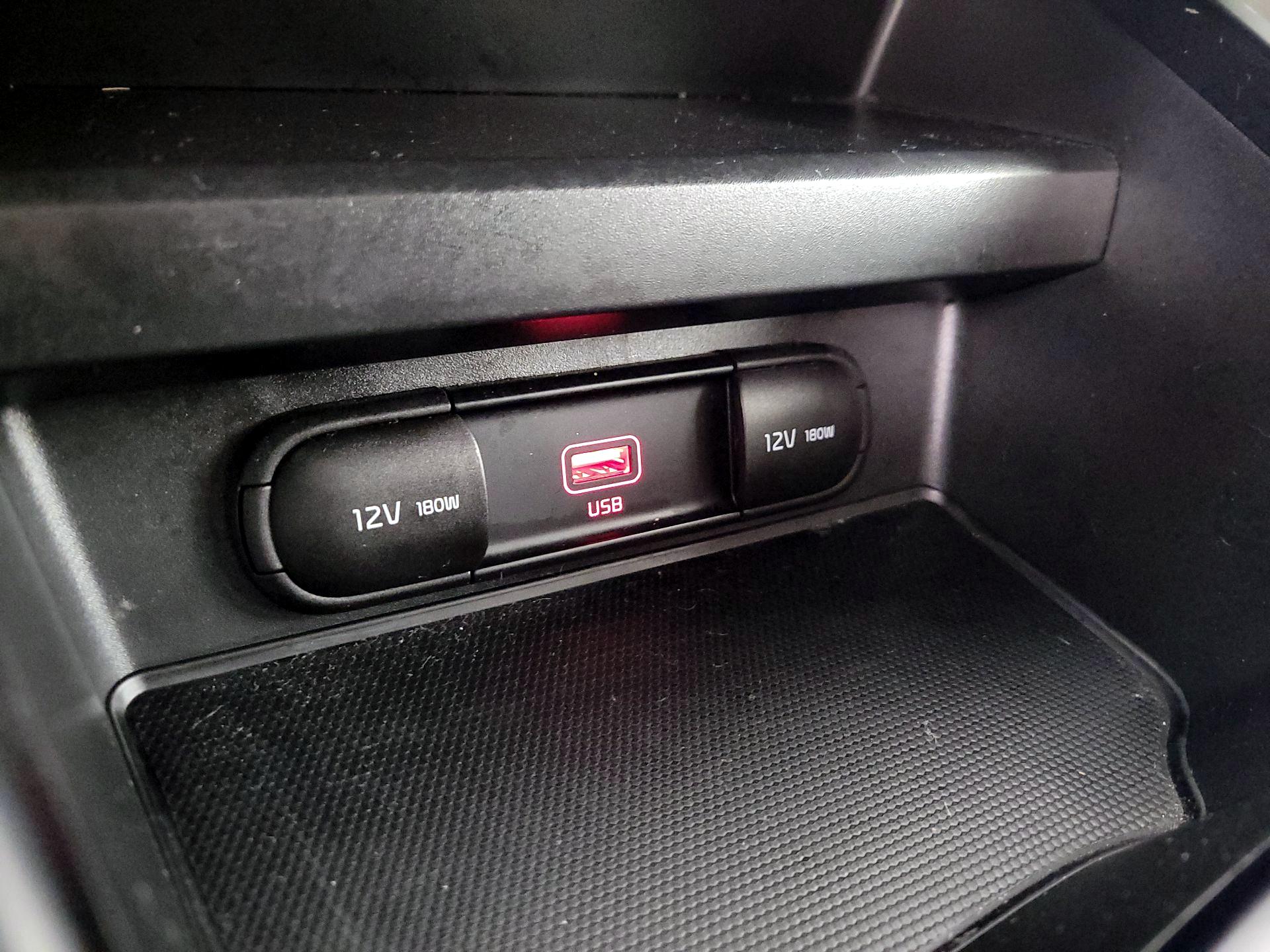 Thumbnail: 2021 Kia Soul - 18