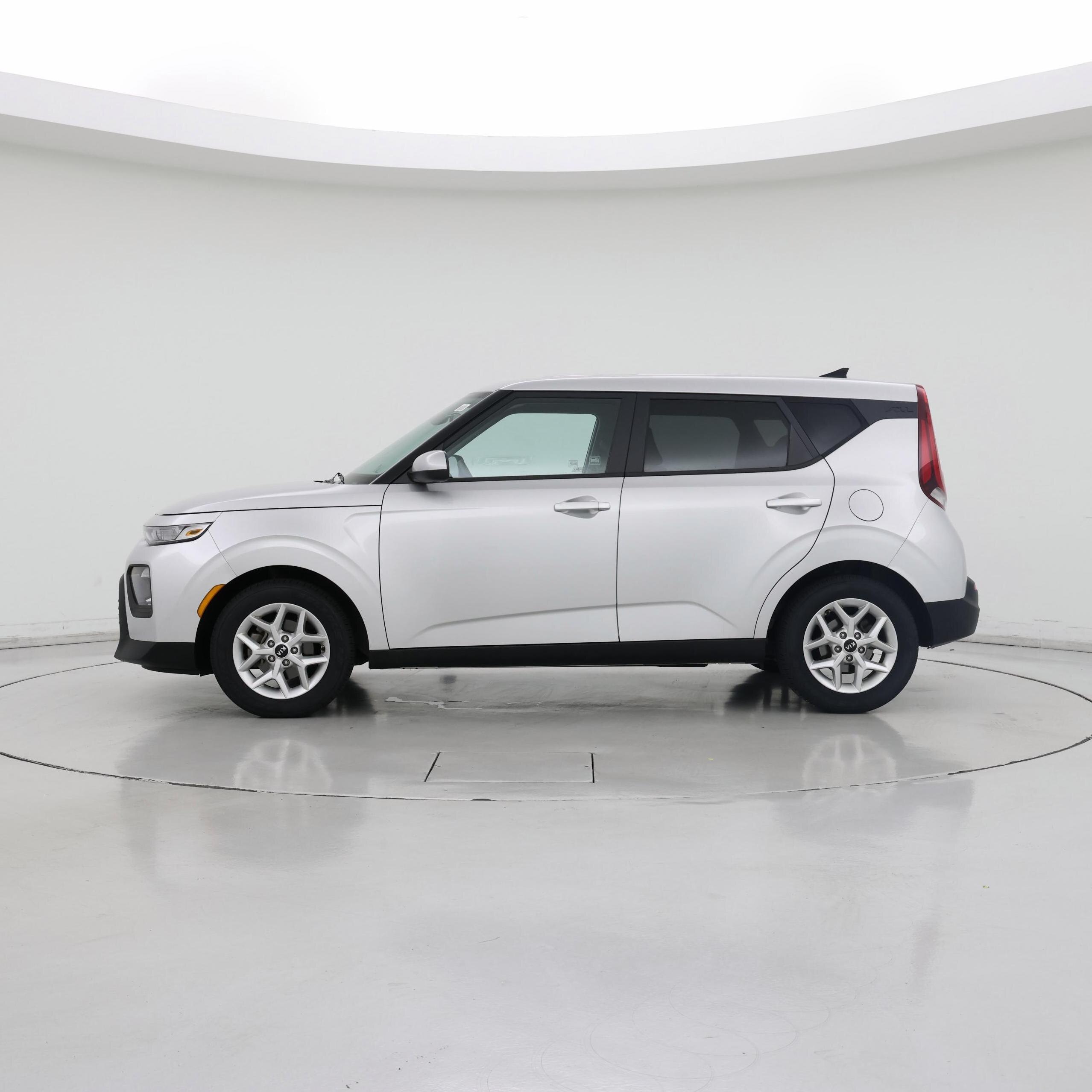 Thumbnail: 2021 Kia Soul - 3