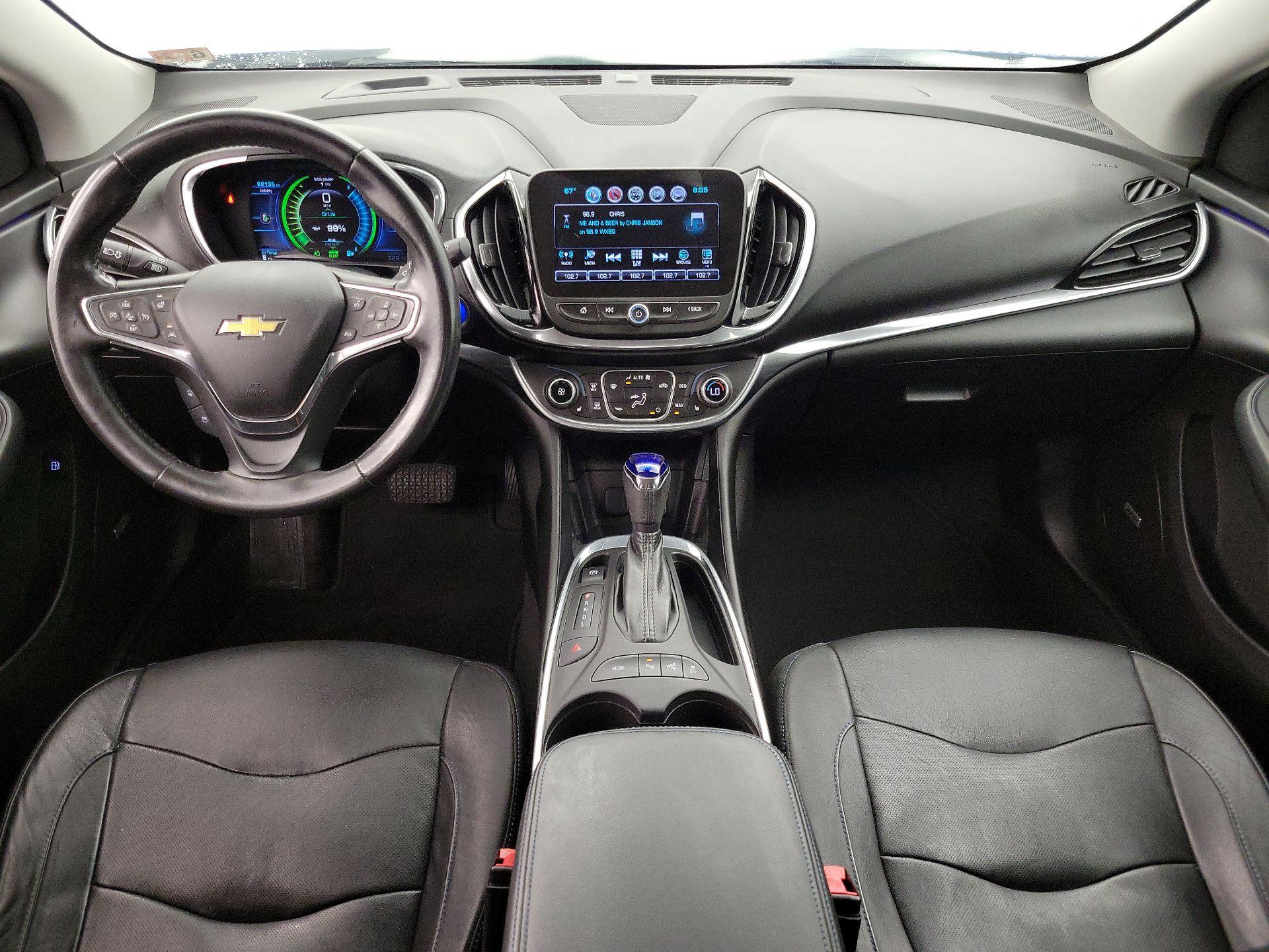 Thumbnail: 2017 Chevrolet Volt - 9