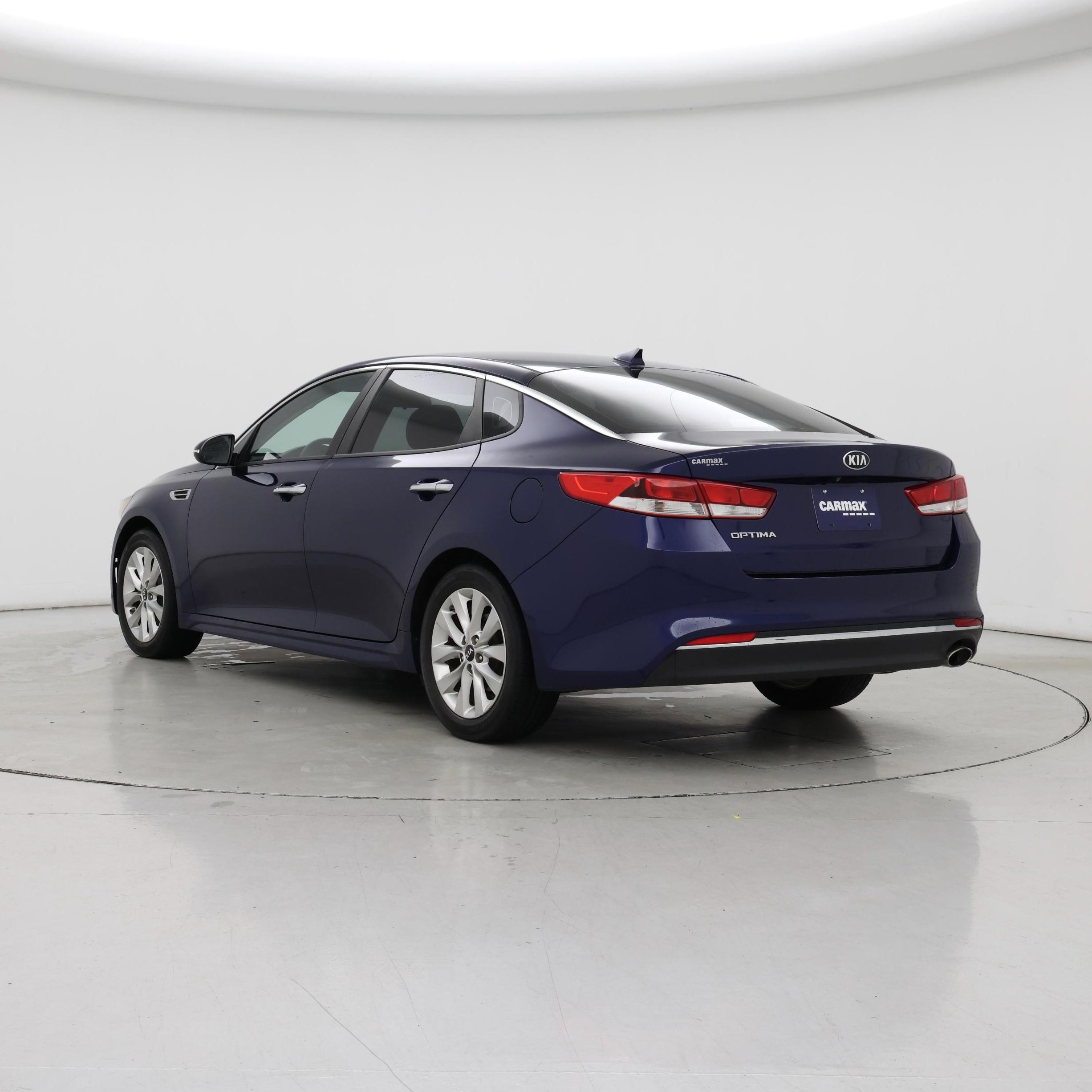 Thumbnail: 2018 Kia Optima - 2