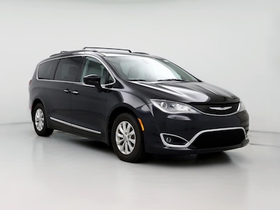 2017 Chrysler Pacifica Touring L -
                Raleigh, NC