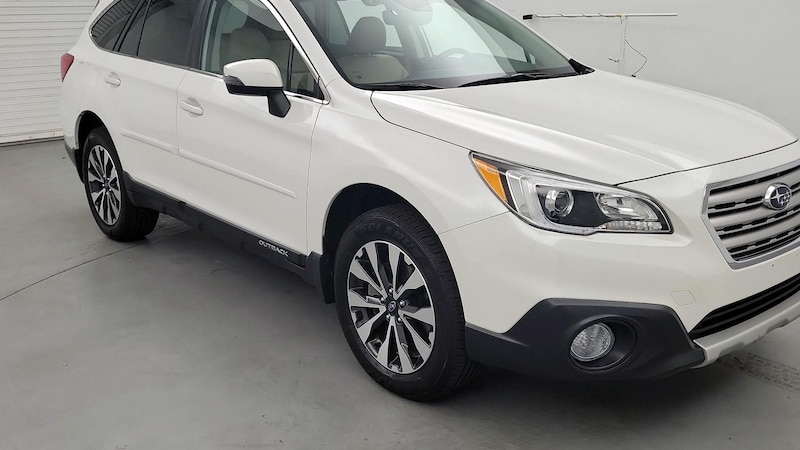 2017 Subaru Outback 2.5i Limited Hero Image