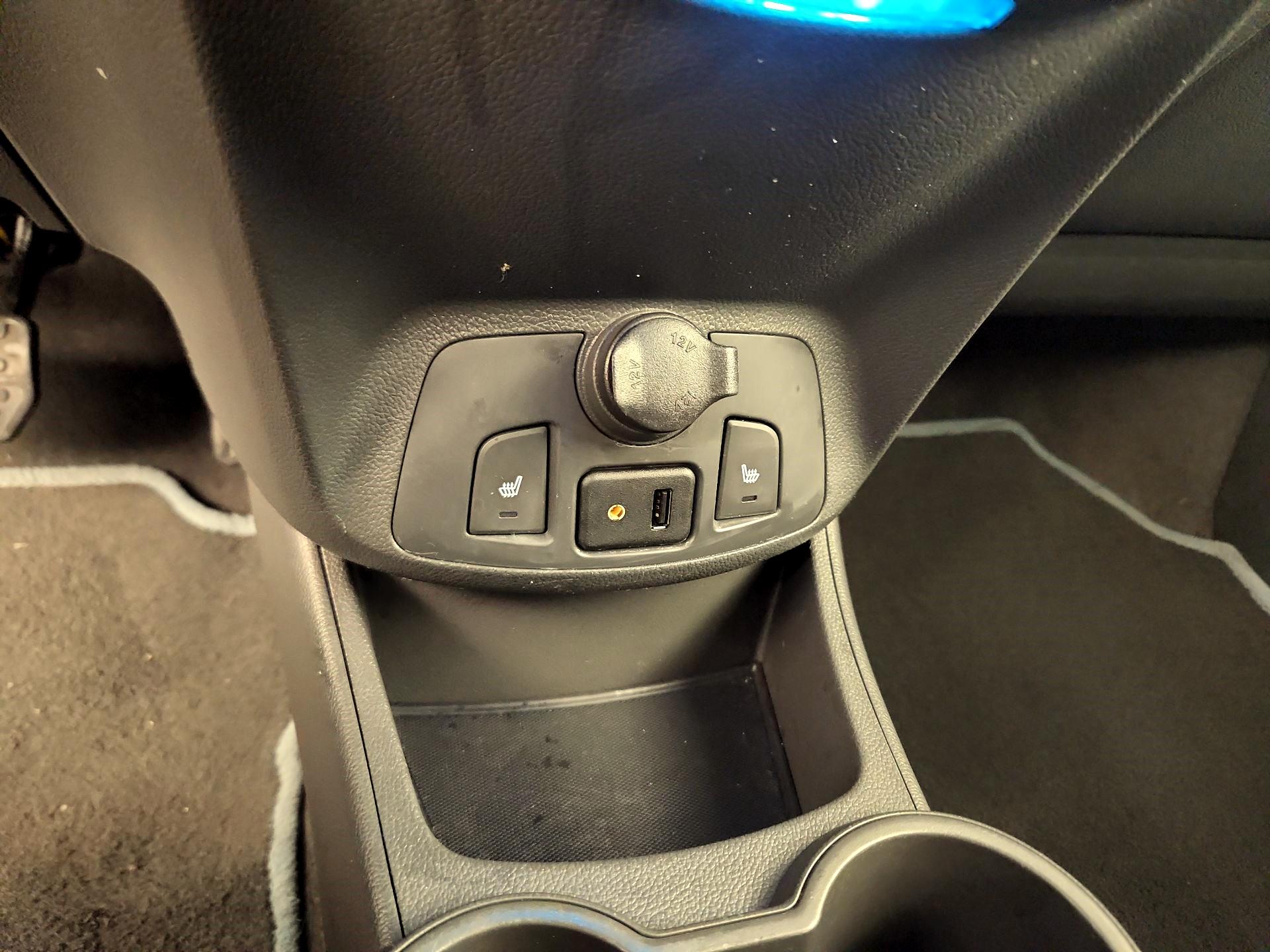 Thumbnail: 2016 Chevrolet Spark - 15