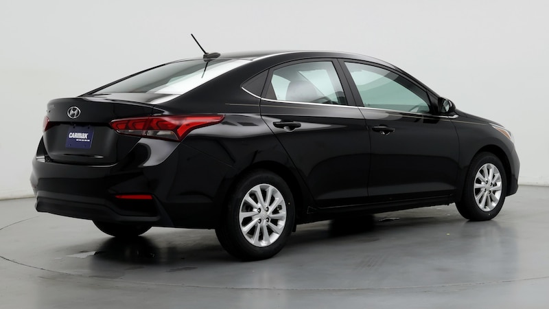 2022 Hyundai Accent SEL 5