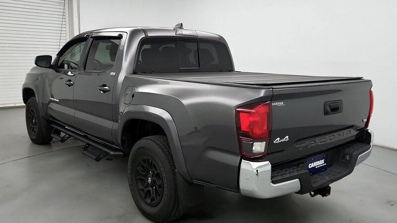 2020 Toyota Tacoma SR5 7