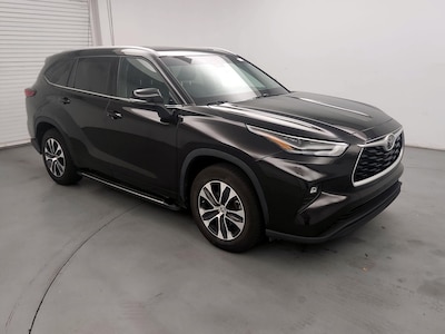 2022 Toyota Highlander XLE -
                Fayetteville, NC