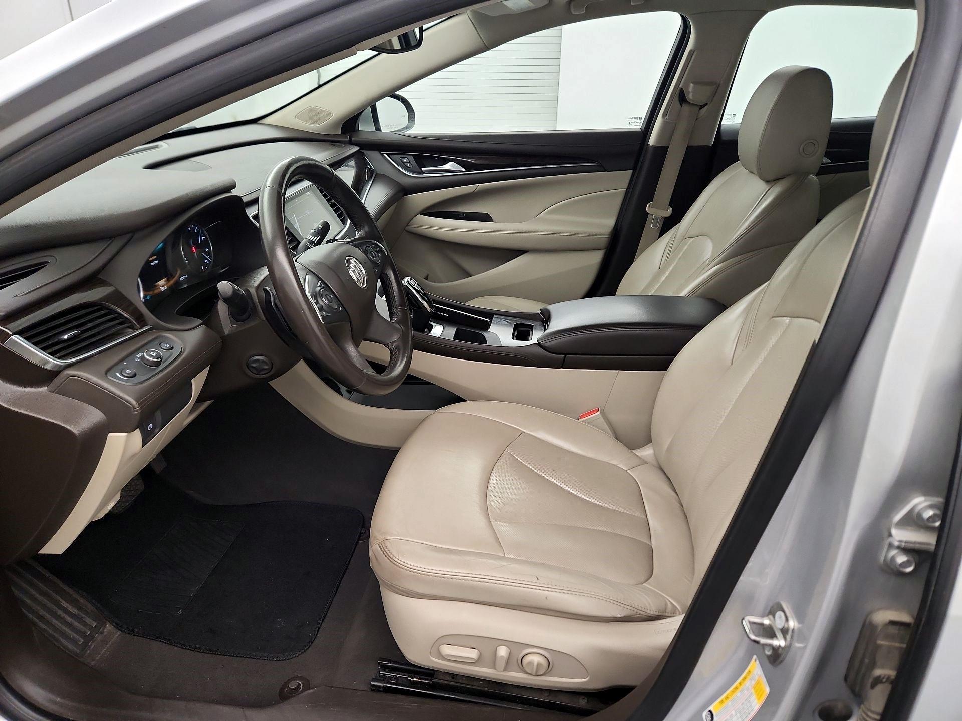 Thumbnail: 2018 Buick LaCrosse - 9