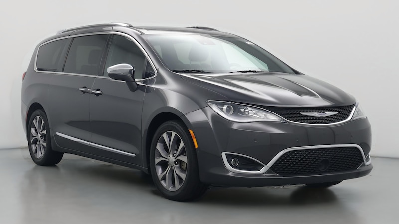 2020 Chrysler Pacifica Limited Hero Image