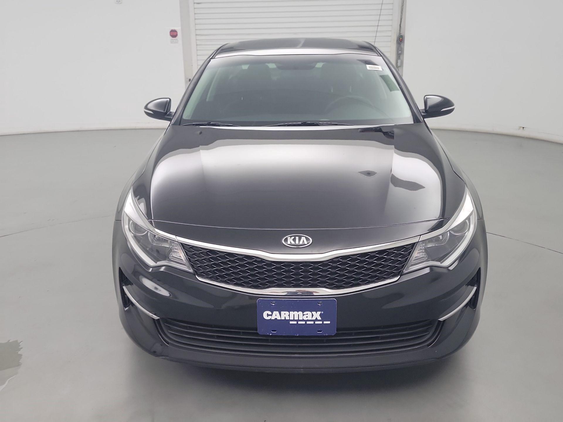 Thumbnail: 2016 Kia Optima - 2