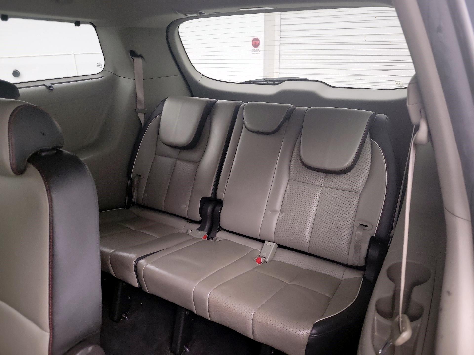 Thumbnail: 2016 Kia Sedona - 18