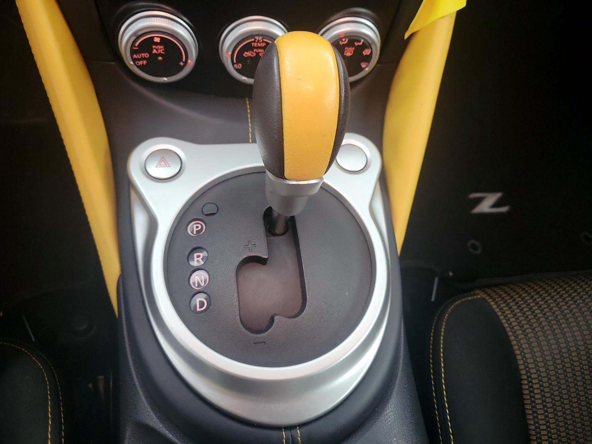 Thumbnail: 2019 Nissan Z - 15