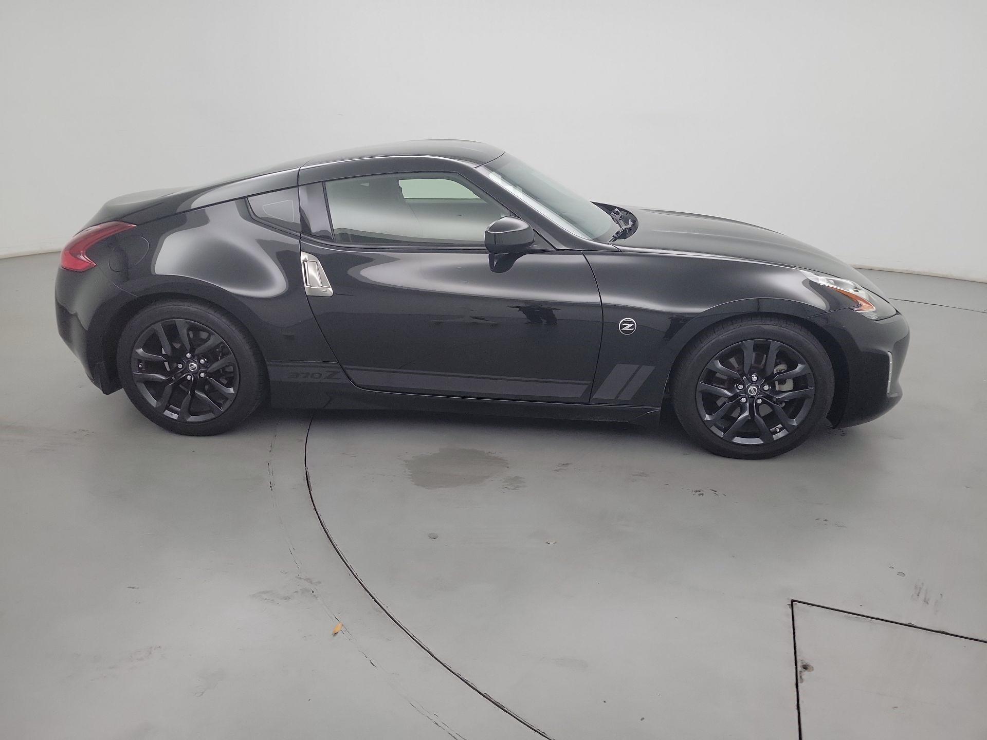 Thumbnail: 2019 Nissan Z - 4