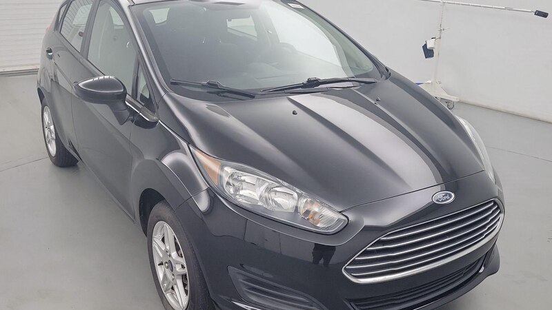 2019 Ford Fiesta SE Hero Image