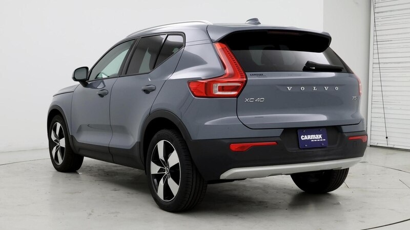 2020 Volvo XC40 T5 Momentum 2