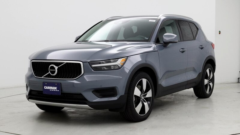 2020 Volvo XC40 T5 Momentum 4