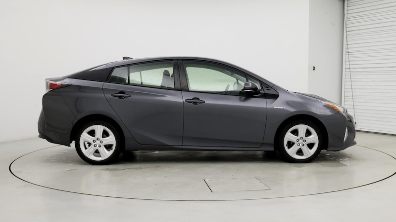 2017 Toyota Prius Three Touring 7