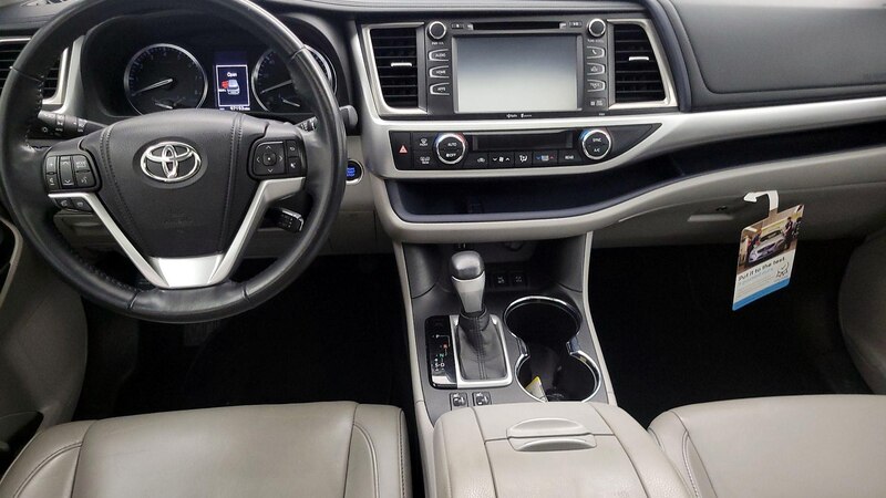 2015 Toyota Highlander XLE 9