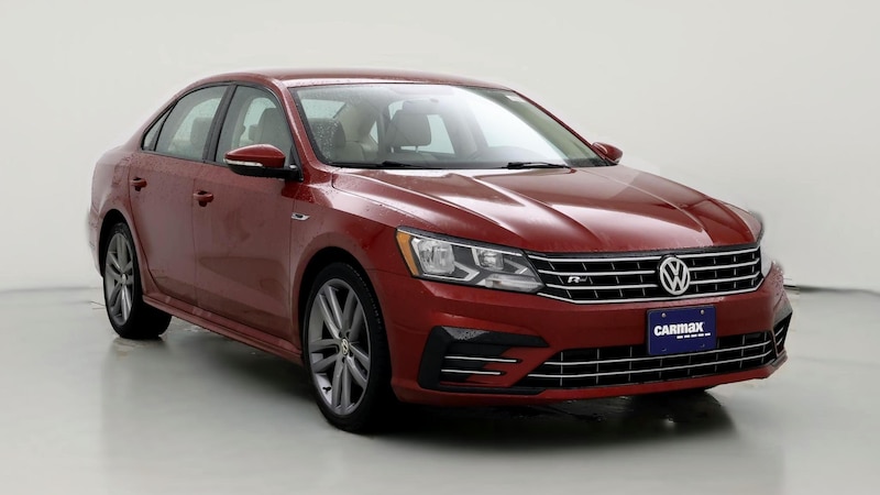 2018 Volkswagen Passat R-Line Hero Image