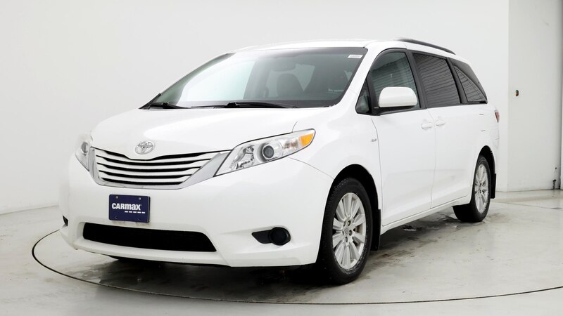 2017 Toyota Sienna LE 4