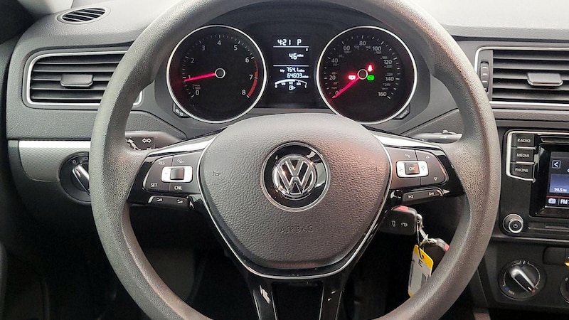 2017 Volkswagen Jetta S 10