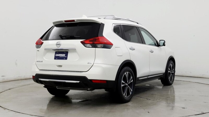 2018 Nissan Rogue SL 8