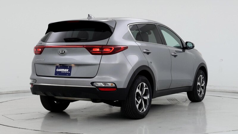 2020 Kia Sportage LX 8