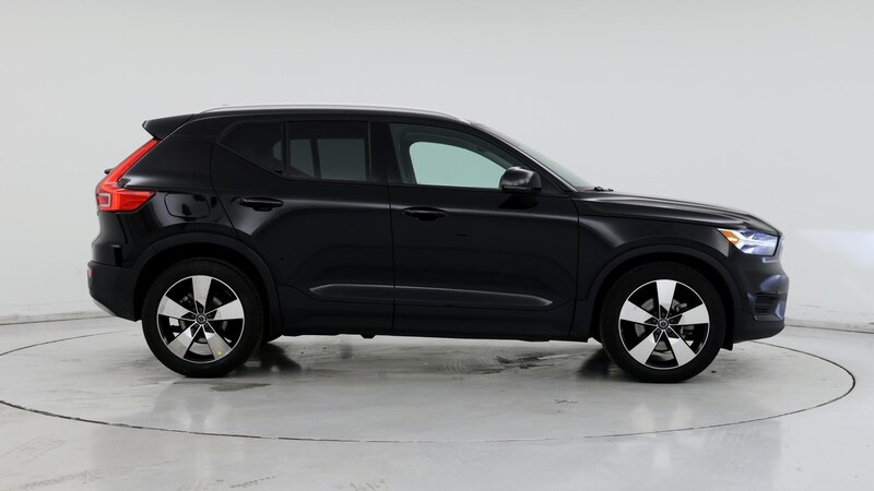 2020 Volvo XC40 T5 Momentum 7