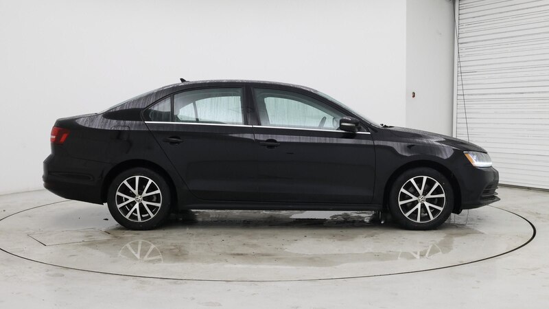 2017 Volkswagen Jetta SE 7