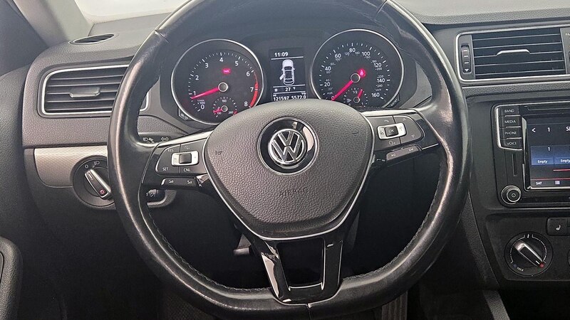 2017 Volkswagen Jetta SE 10