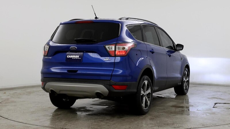 2017 Ford Escape SE 8