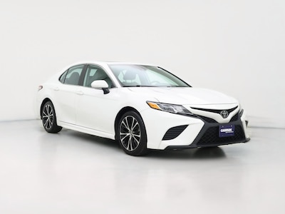 2020 Toyota Camry SE -
                Newark, DE