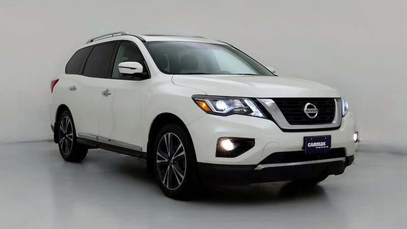 2017 Nissan Pathfinder Platinum Hero Image