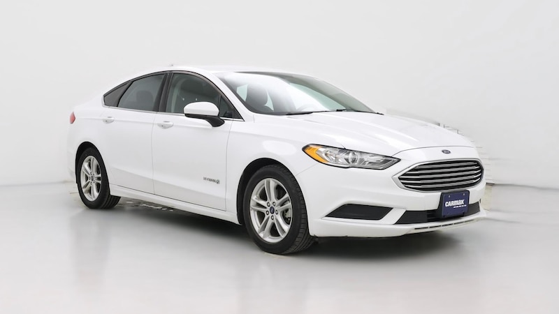 2018 Ford Fusion SE Hero Image