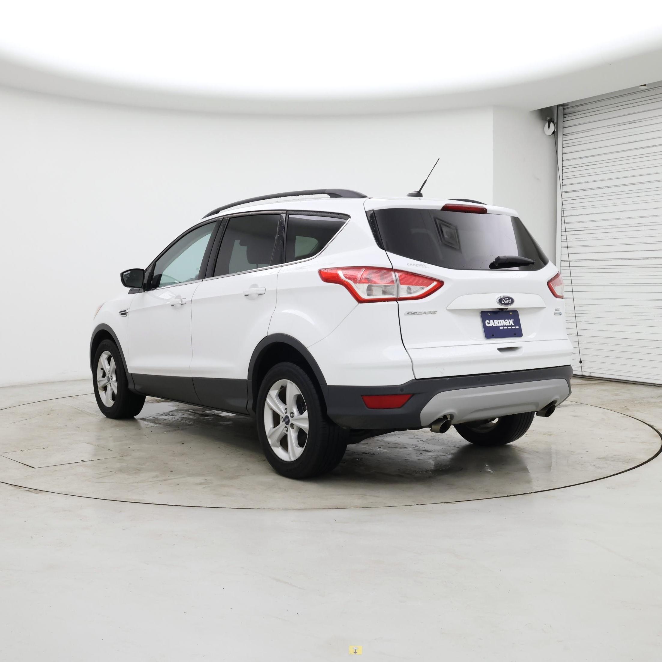 Thumbnail: 2016 Ford Escape - 2