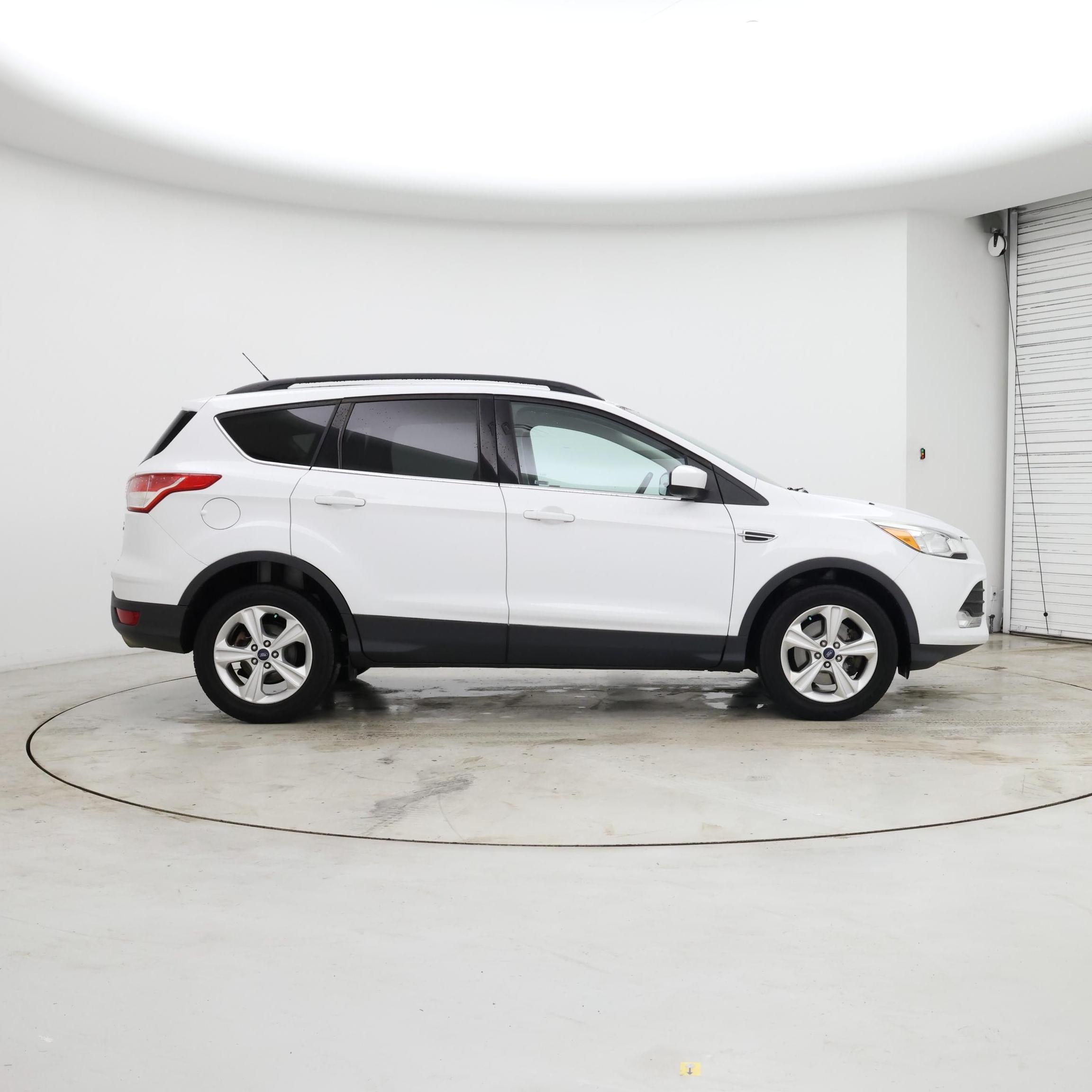 Thumbnail: 2016 Ford Escape - 7
