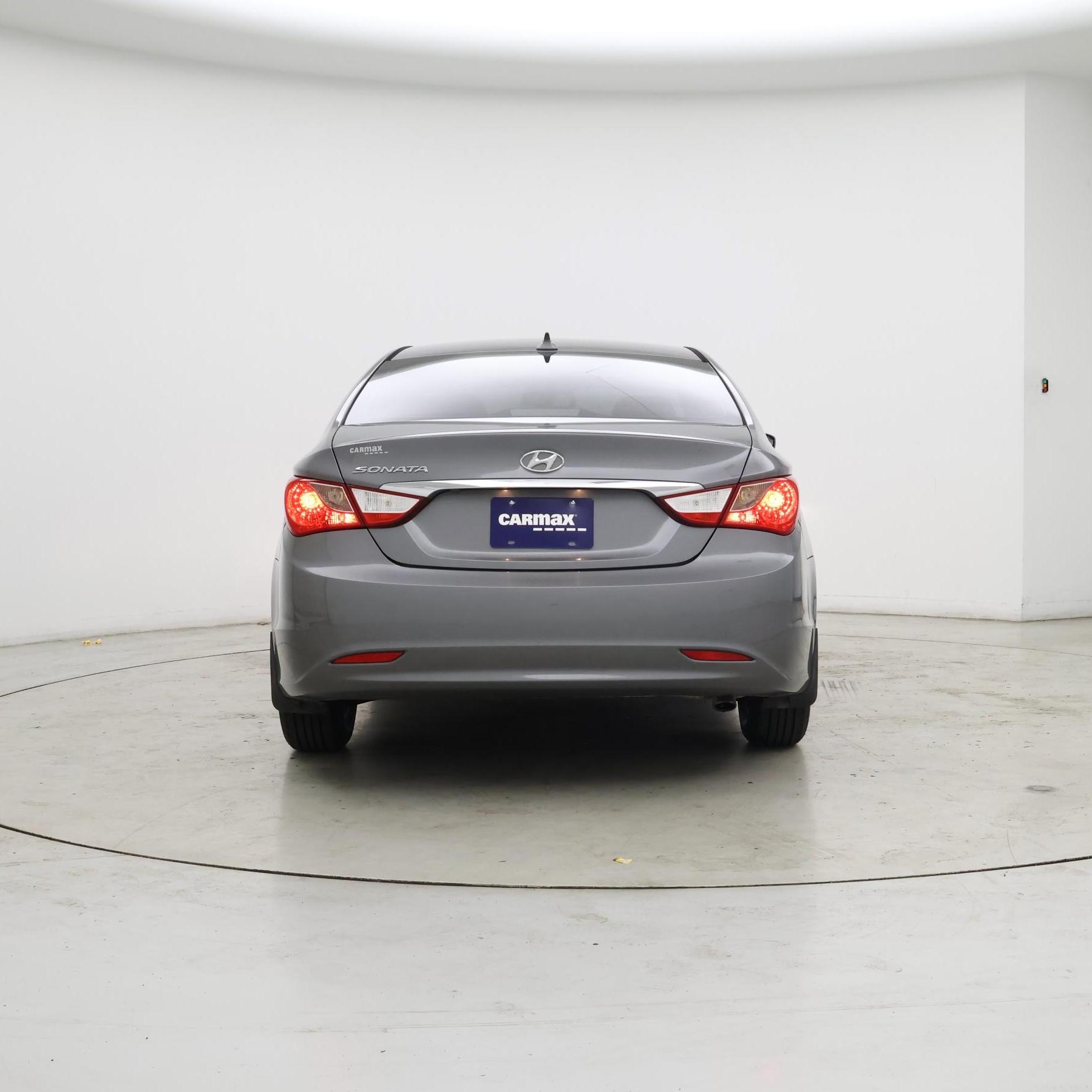 Thumbnail: 2013 Hyundai Sonata - 6