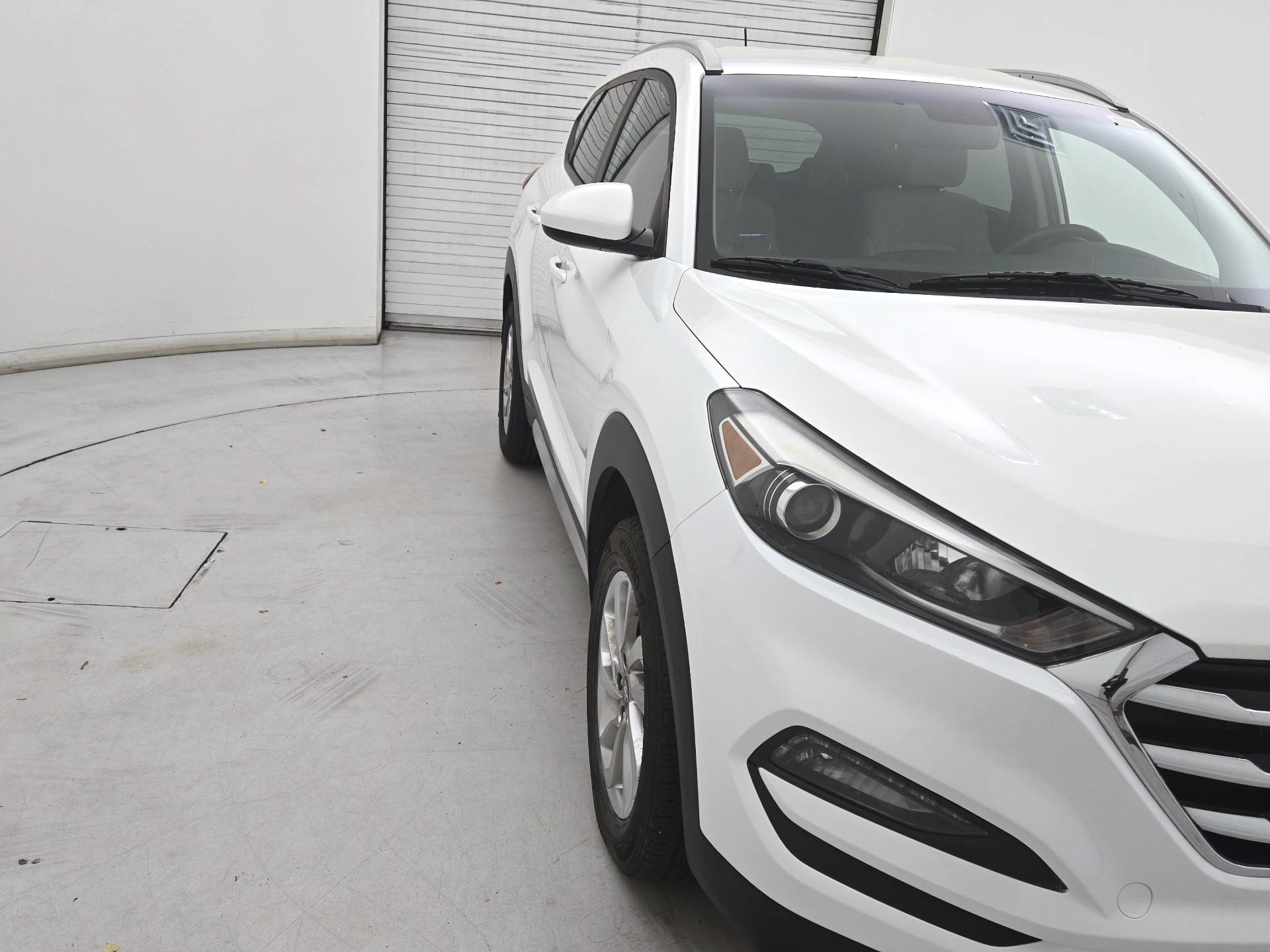 Thumbnail: 2017 Hyundai Tucson - 1
