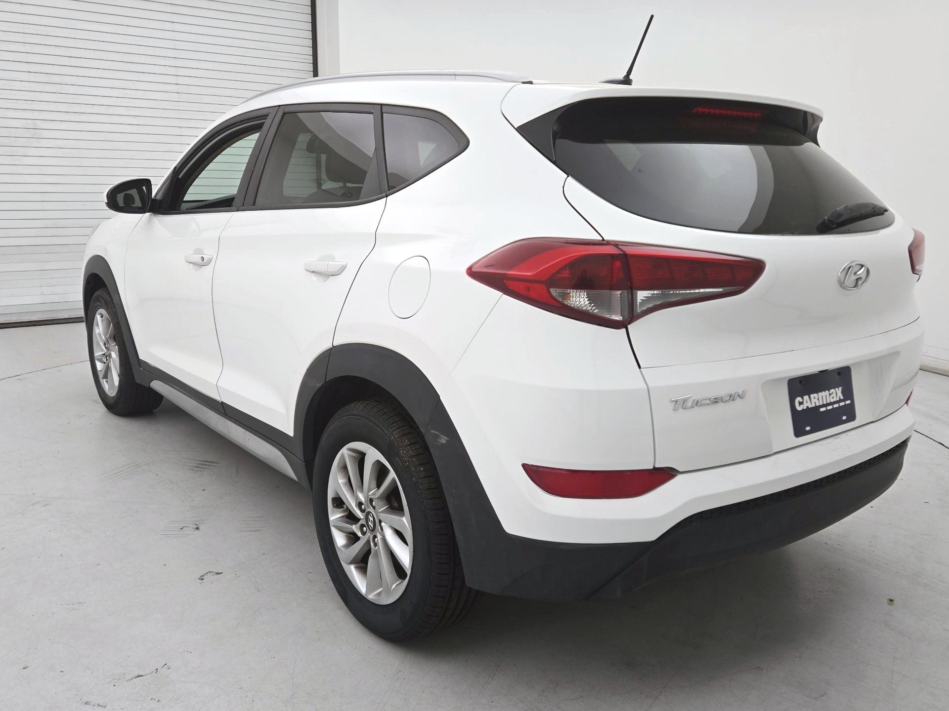 Thumbnail: 2017 Hyundai Tucson - 7